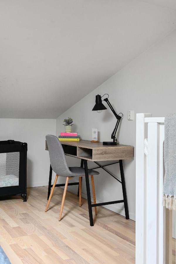 度假居 Sparkling Modern House In Kista - Close To *