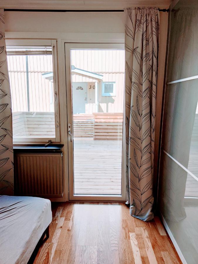 Sparkling Modern House In Kista - Close To 度假居